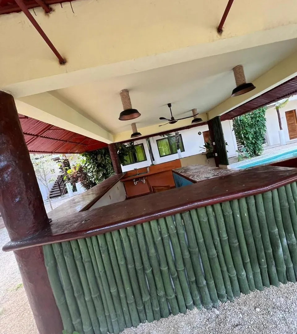 Hotel Boutique Bahia Azul Bacalar 0*,